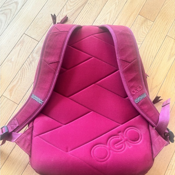 OGIO Melrose Backpack - Picture 4 of 5